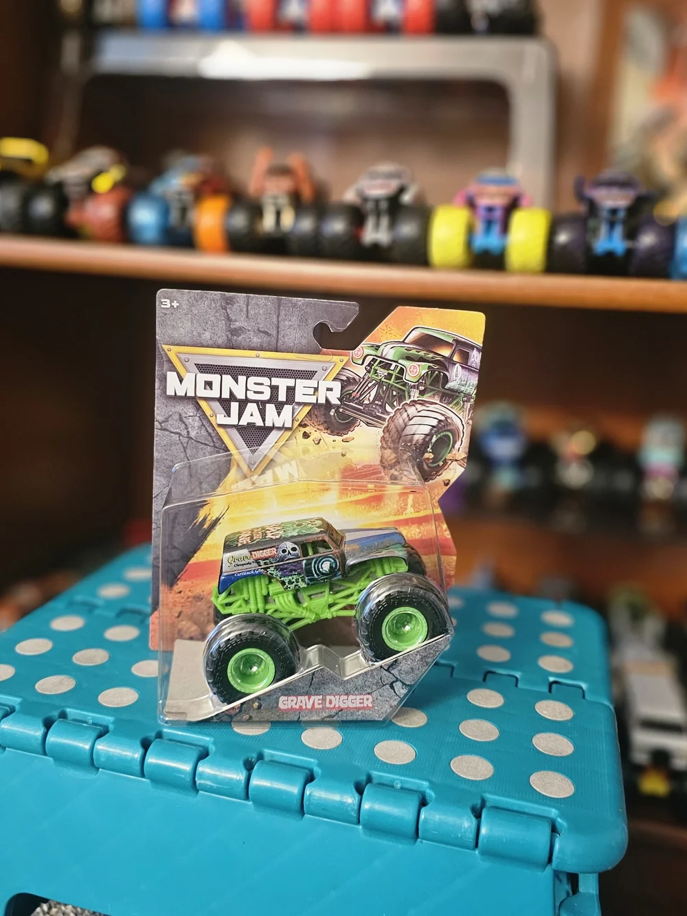 Monster Jam Grave Digger Series 02 Compilation Truck Diecast Monster Truck 1:64